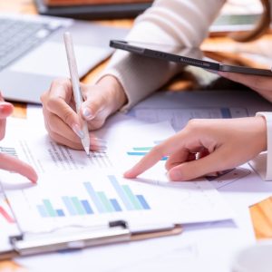 deal economics specialist